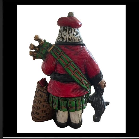 Scottish Santa - Picture 2 of 4
